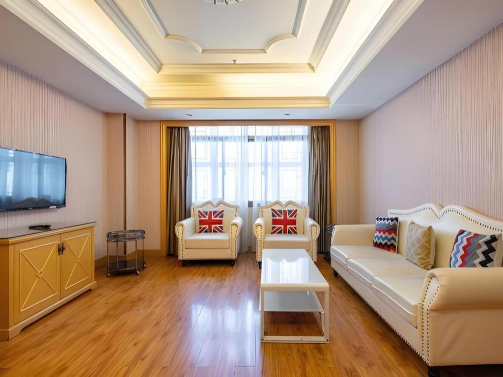 Vienna International Hotel Lhasa Potala Palace Экстерьер фото